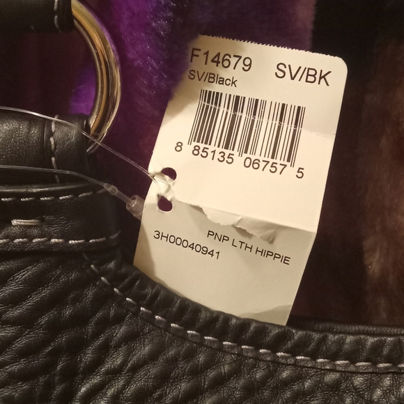 Coach Penelope Black Pebbled Leather Hippie Crossbody NWT - Picture 5 of 7